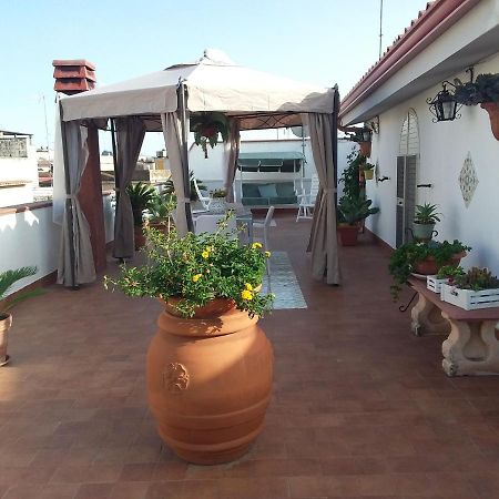 Dolce Far Niente Villa โนโต ภายนอก รูปภาพ
