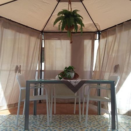 Dolce Far Niente Villa โนโต ภายนอก รูปภาพ