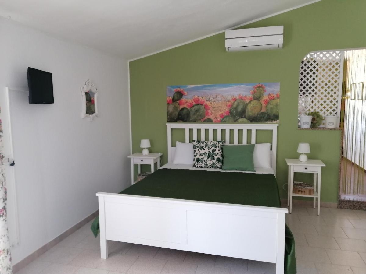 Dolce Far Niente Villa โนโต ภายนอก รูปภาพ